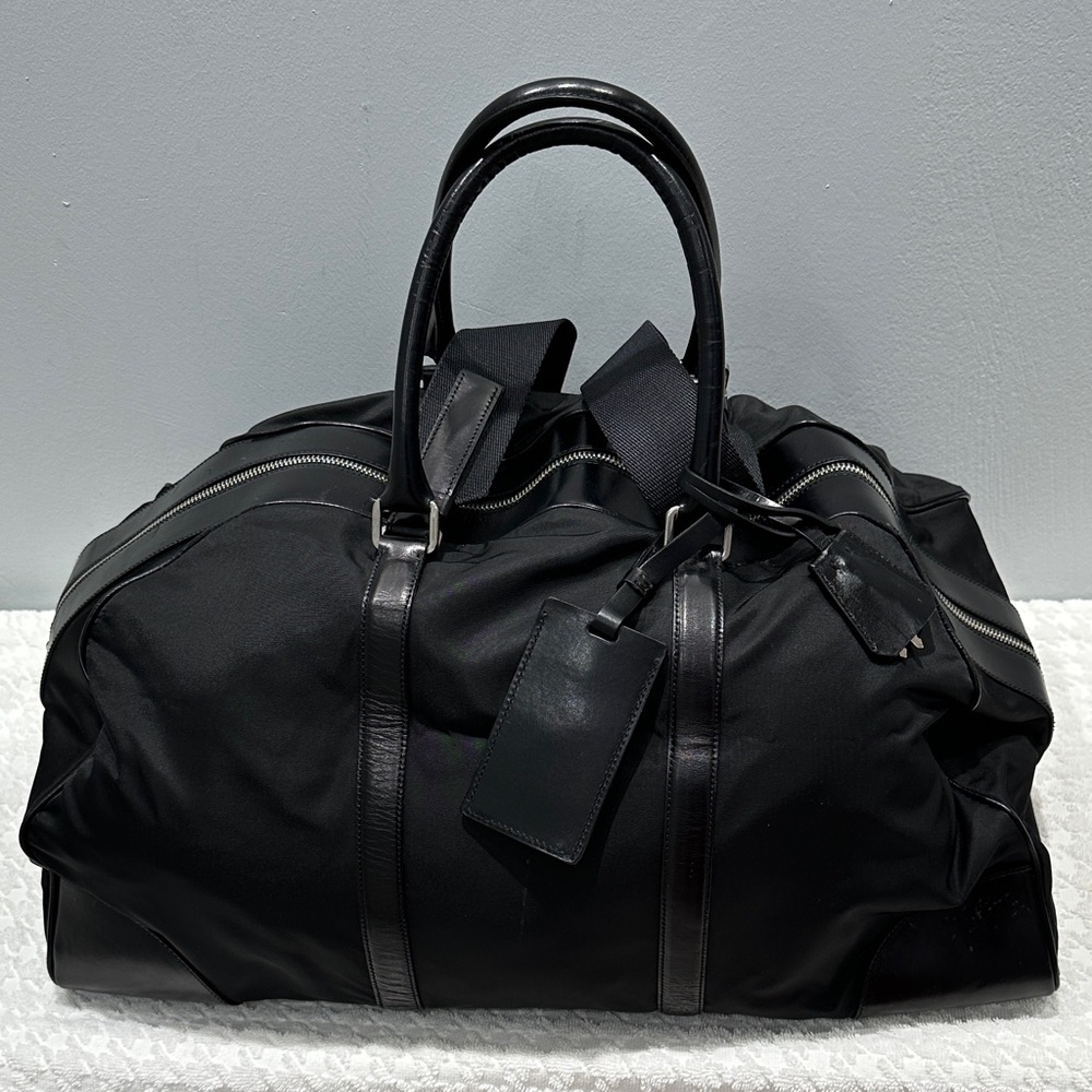 Prada Black Duffel Bag for Men - Picture 2 of 5
